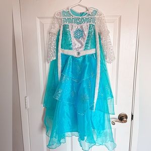 Princess Elsa costume size 3-4 T
